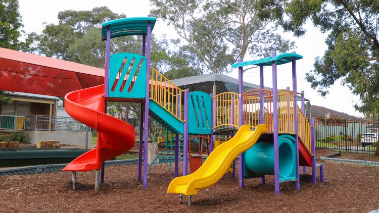 picture of childrens playground equipment